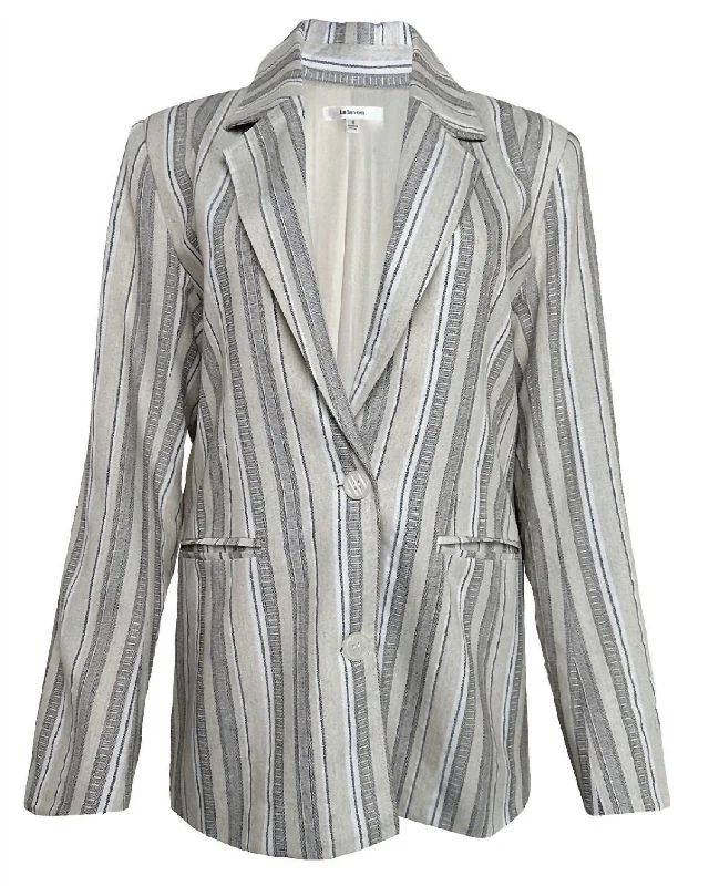 Get noticed with eye-catching women’s fashion   Women's Striped Linen Blazer In Grey