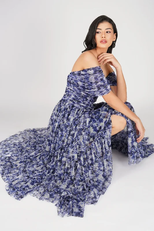 The ultimate guide to stylish women’s fashion   Sydney Tulle Maxi Dress in Blue Leaf Print